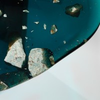   - Reconciled Fragments - Table d'appoint "Dark Blue"